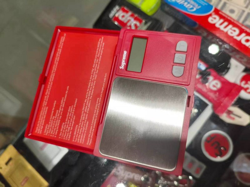 Supreme AWS MAX-700 Digital Scale