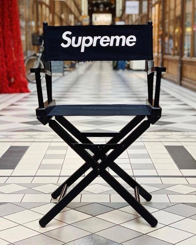 Supreme Director's Chair