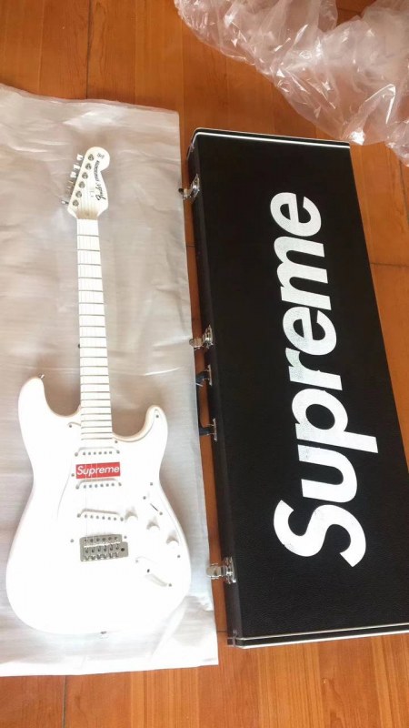 Supreme Fender Stratocaster